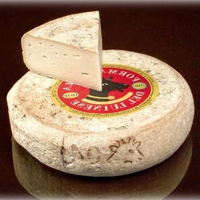 Formaggella del Luinese